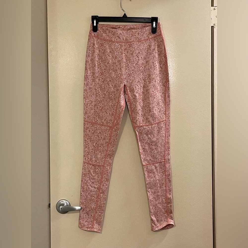 Gymshark Fleur Textured Leggings In Pink